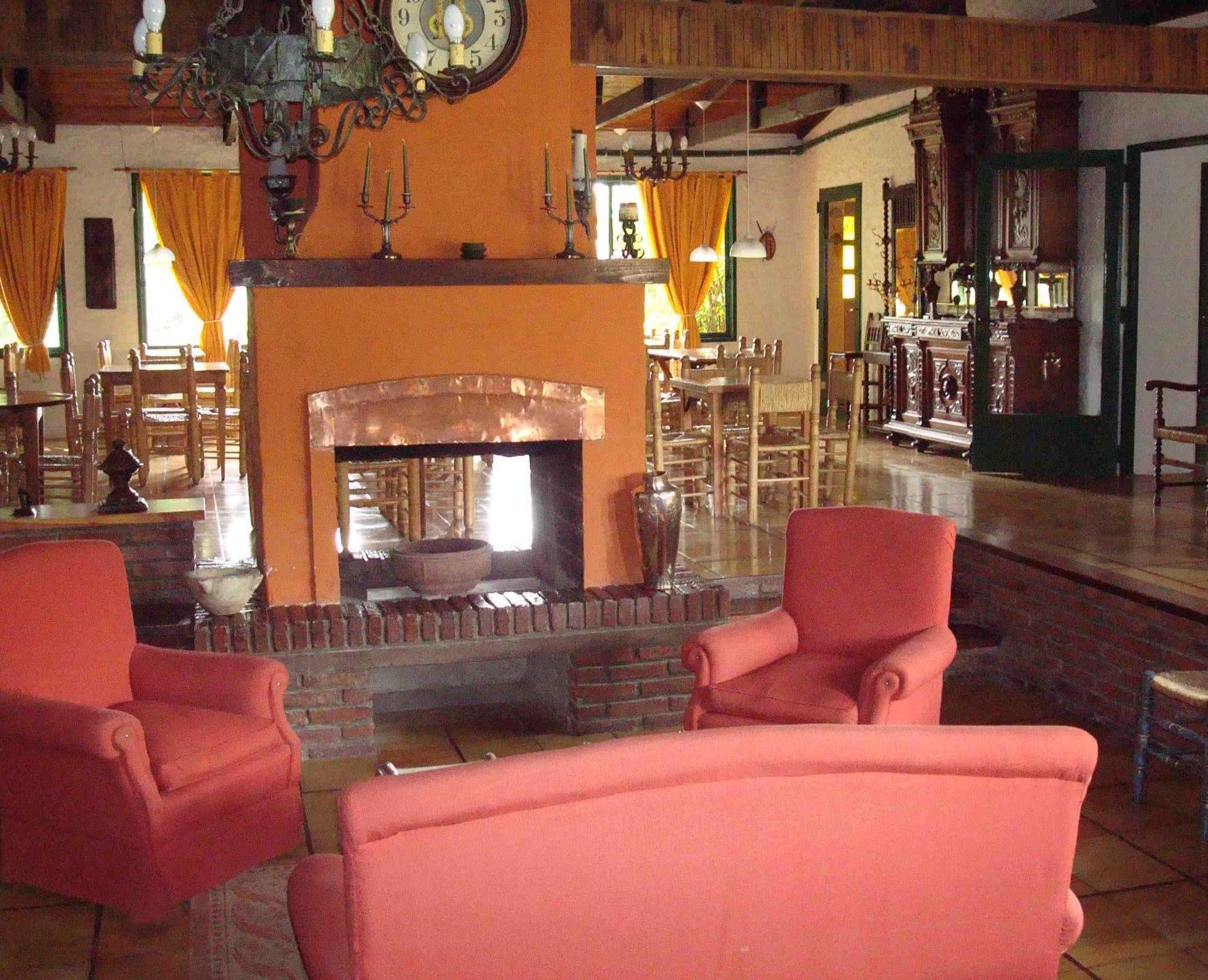 "La Loma" - Vieja Casona Aparthotel เอลกาลาฟาเต ภายนอก รูปภาพ